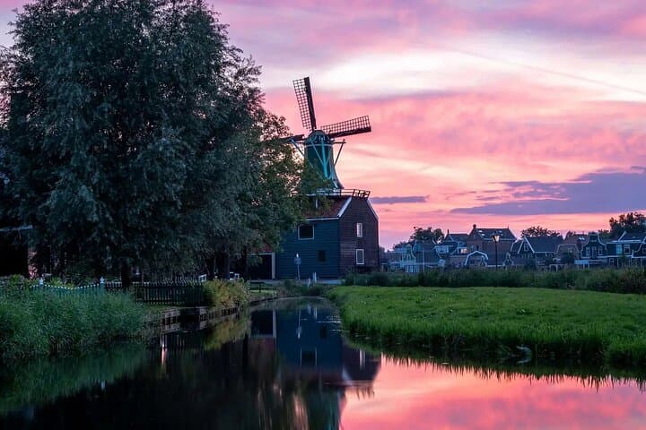 Half-Day Private Tour to Zaanse Schans, Edam, Volendam & Marken from Amsterdam photo 6