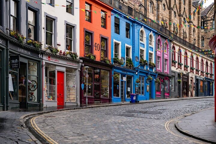 Self-Guided Edinburgh Walking Tour — Royal Mile, Castle & Arthur's Seat (Audio Guide) photo 3