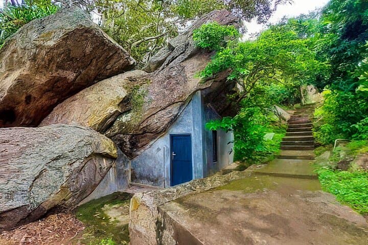 Hidden Buddhist Monasteries of Mattala & Ridiyagama — Private Day Tour photo 6