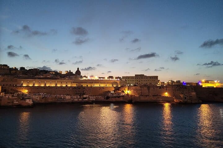 Private 6-Hour Island Tour of Malta: Mosta, Mdina, Ħaġar Qim & Dingli Cliffs photo 5