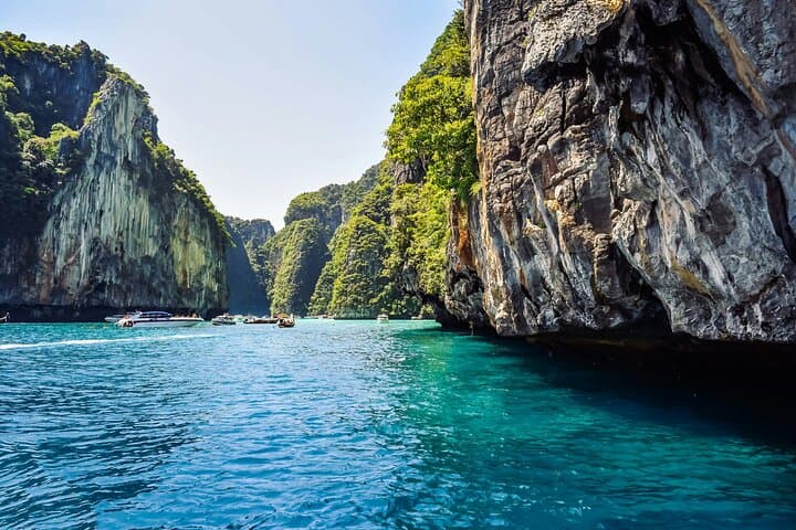 Private Krabi 4-Island Excursion from Phuket: Chicken, Poda & Tup by Speedboat