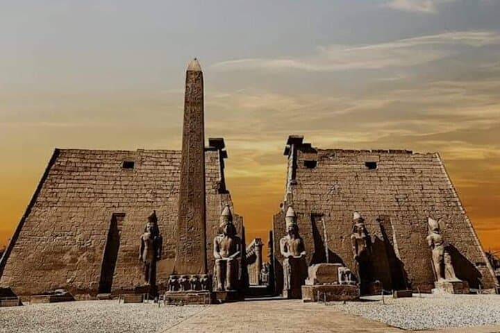 Nile Cruise from Aswan to Luxor: 4-Day Cultural Cruise with Egyptologist Guide photo 5