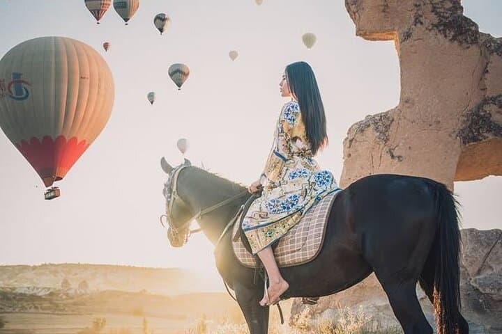 Sunset Horse Riding in Cappadocia — Ride Rose & Red Valleys with Balloon Views