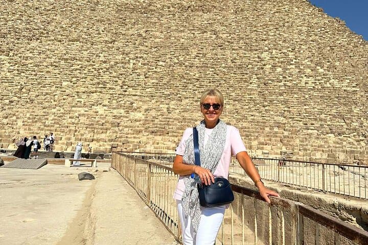 Private Giza Pyramids Tour: Sphinx, Camel Ride, Lunch & Panoramic View photo 5