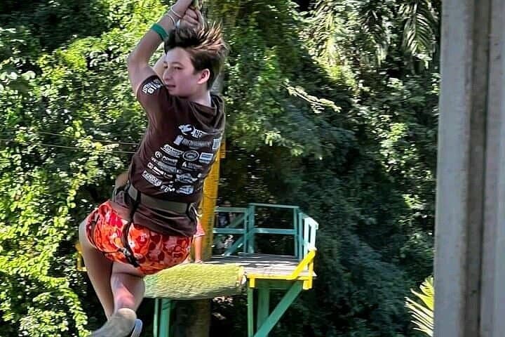 Soar and Explore: Zipline, Hiking & Suspension Bridge Adventure in Roatan photo 3