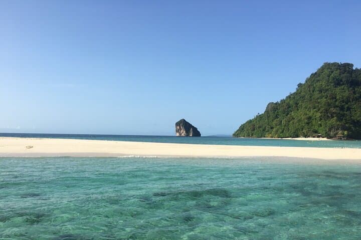 Private Krabi & Phi Phi Islands Speedboat Tour: Maya Bay, Snorkel & Railay Day Trip photo 3