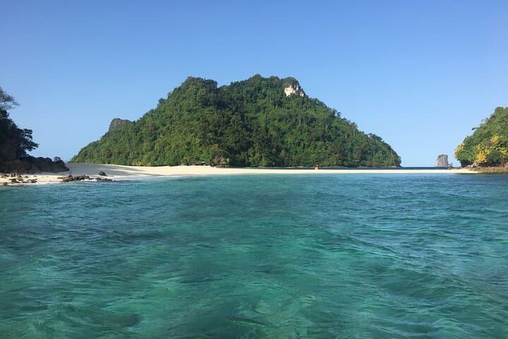 Private Krabi & Phi Phi Islands Speedboat Tour: Maya Bay, Snorkel & Railay Day Trip photo 4