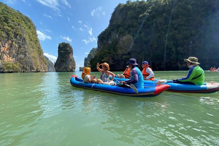 Private James Bond and Phi Phi Islands Speedboat Tour from Phuket photo 3