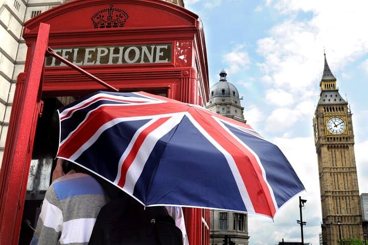 90-Minute London Highlights Walking Tour with a Local photo 3