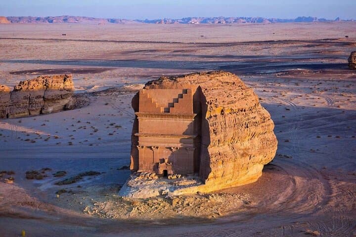Explore Hegra (Al‑Hijr) in AlUla: Guided Tour of Nabatean Rock‑Cut Tombs photo 2