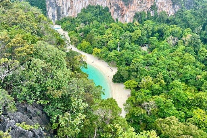 Premium Longtail Tour to Koh Hong, Lao La Ding & Pukbie Island — Day Trip from Krabi photo 1