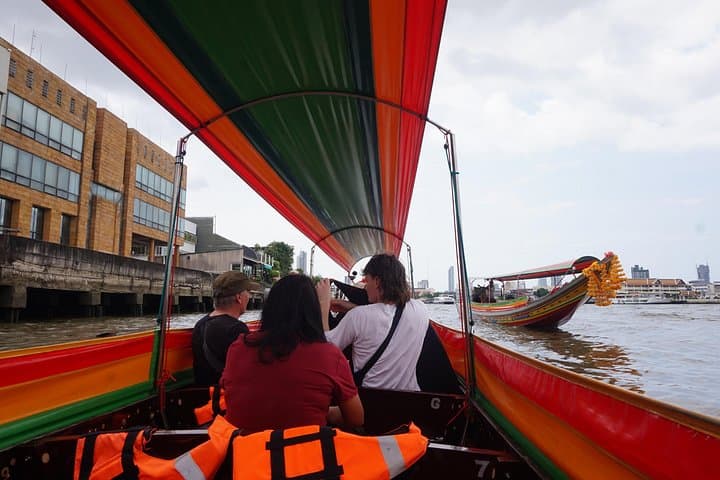 Bangkok Yai Canal Longtail Boat Tour: A 2-Hour Local Waterway Experience photo 1