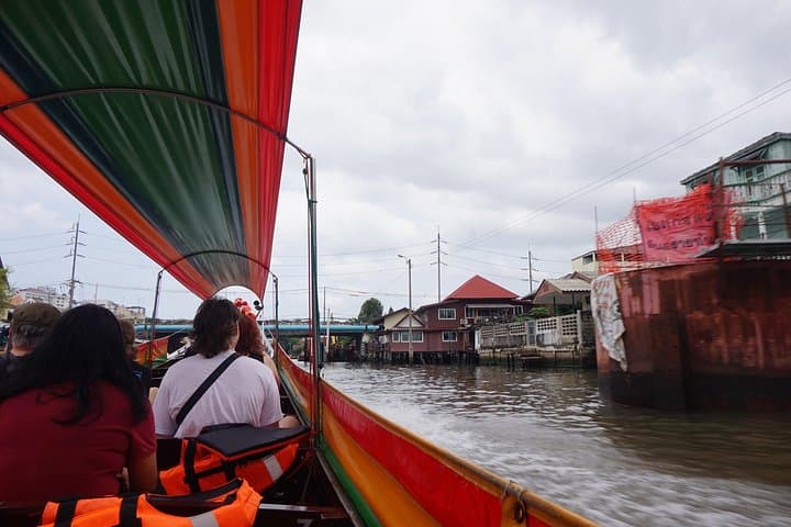 Bangkok Yai Canal Longtail Boat Tour: A 2-Hour Local Waterway Experience photo 2