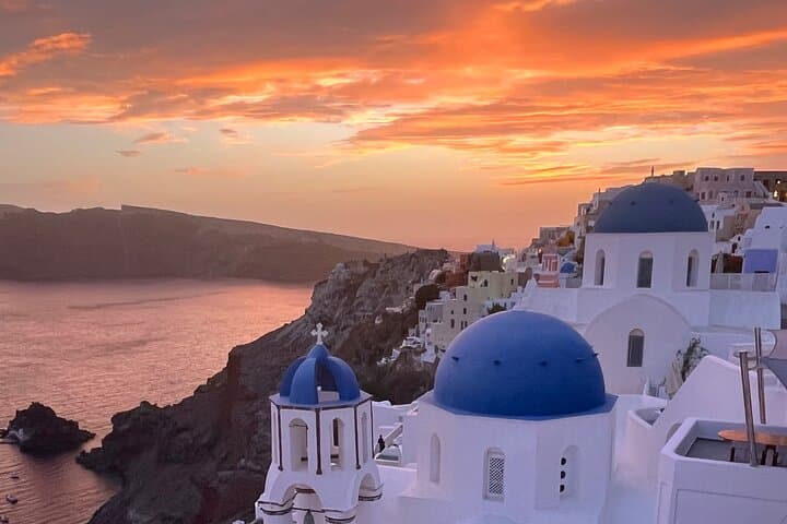 Half-Day Private Santorini Van Tour: Oia, Fira, Red Beach & Kamari photo 4