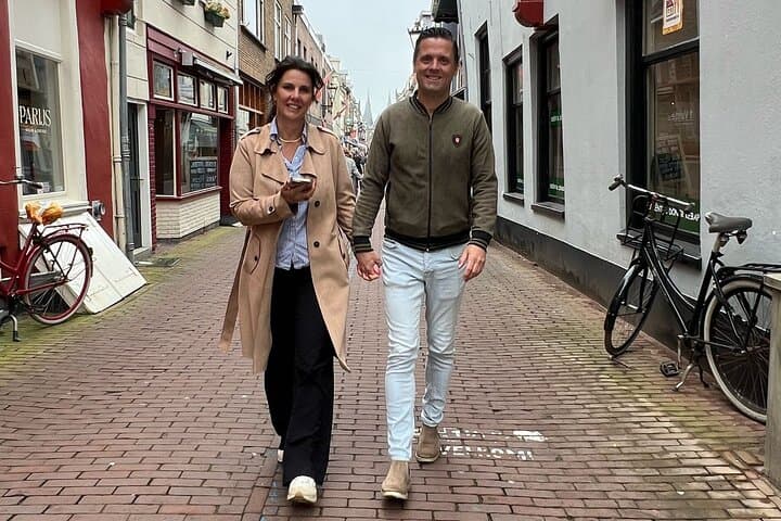 Escape the City: Self-Guided Utrecht Walking Game and City Tour