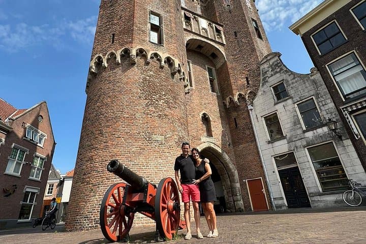 Escape the City: Zwolle Puzzle Walk Through Sassenpoort and the Peperbus