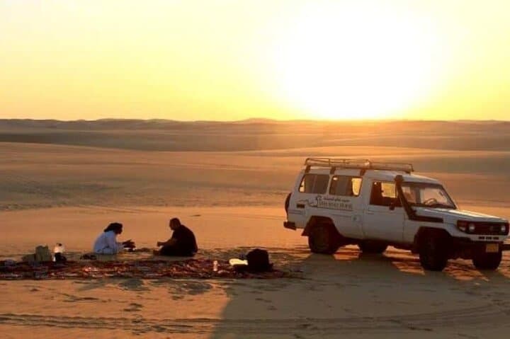 3-Day Private Siwa Oasis & Western Desert Tour — Alamein, Shali, Gare Cave and Dune Safari