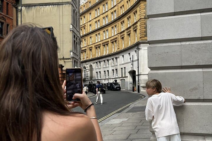 Harry Potter Walking Tour and Shrek's Adventure Combo — London Wizarding & 4D Family Experience photo 3