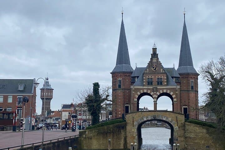 Escape the City Sneek: Interactive Puzzle Walk Past Waterpoort & Harinxma Bridge photo 4