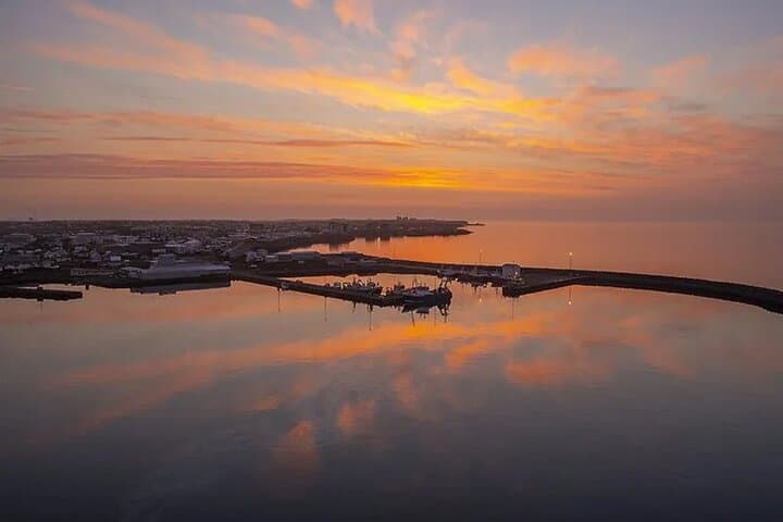 Exploring Iceland’s Land of Midnight Sun: A 5-Day Summer Adventure photo 2
