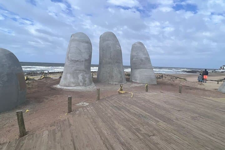 Private Cruise Tour of Punta del Este with TANGO TOUR: Lighthouse to Casapueblo photo 5