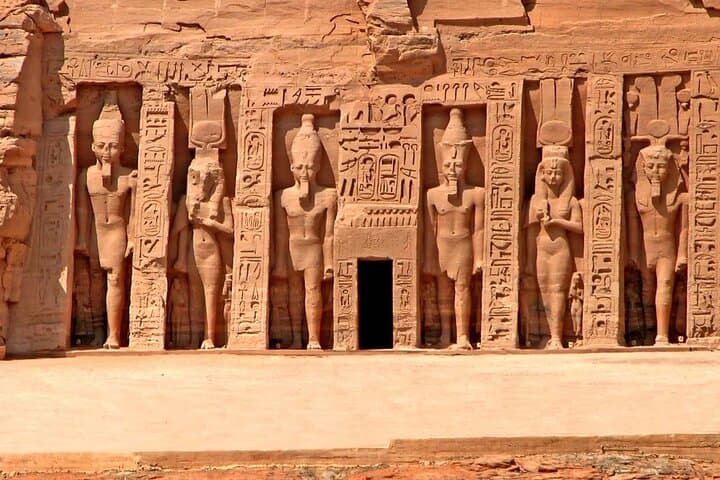 4-Day Nile Cruise from Aswan to Luxor: Temples, Tombs & River Comfort photo 4
