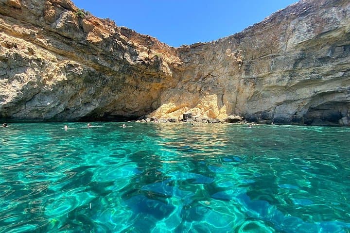 Private Boat Trip to Comino: Blue Lagoon, Crystal Lagoon & Cave Caves (3 hrs) photo 3