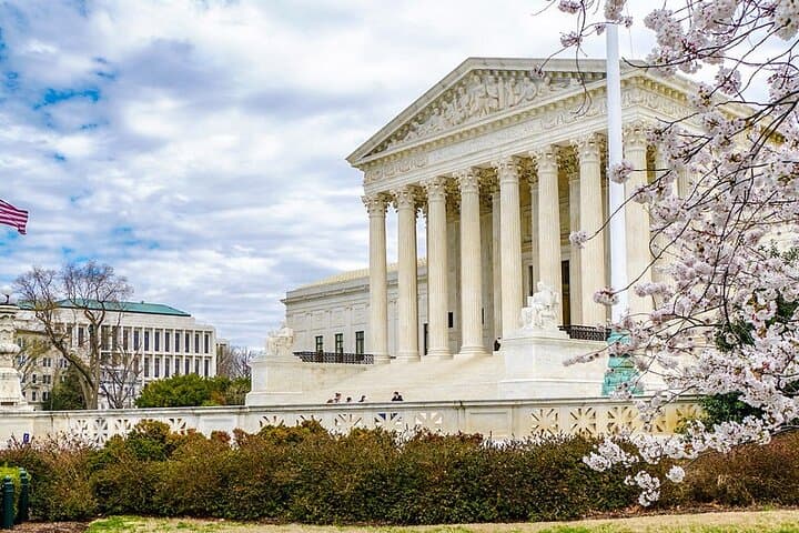Private Washington DC Day Tour from New York: Luxury Drive with Official Guide