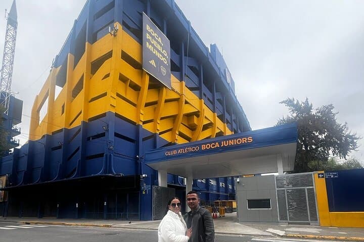 Buenos Aires Private City Tour: Recoleta, La Boca & Plaza de Mayo in Four Hours photo 3
