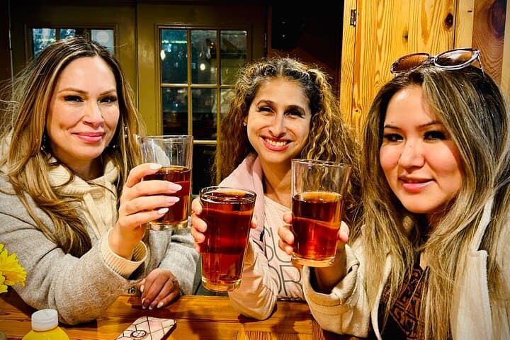Helen Hike, Wine & Dine: Anna Ruby Falls to Helen Alpine Village (Private Tour) photo 3