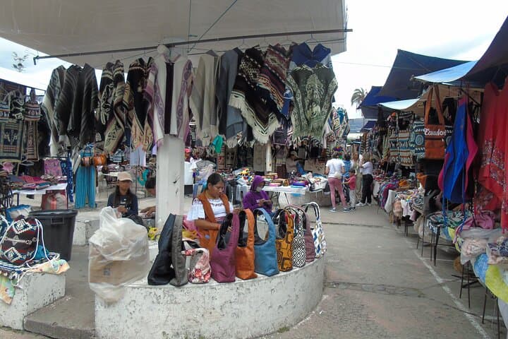 Day Trip to Otavalo Market and Cuicocha Lagoon from Quito photo 6