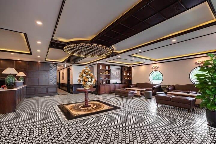 2-Day Le Journey Elegance: Luxury Cruise Through Halong & Lan Ha Bay photo 2