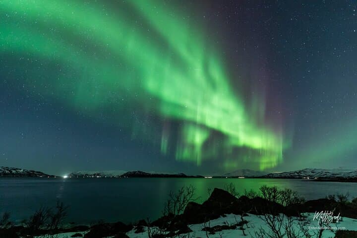 Tromsø Northern Lights Guided Bus Tour with Free Photos photo 4