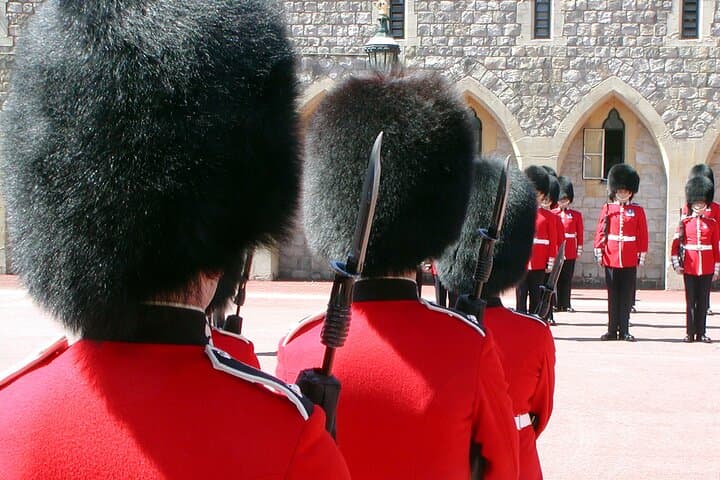 London Changing of the Guard: Private Walking Tour & Westminster Abbey Options photo 1