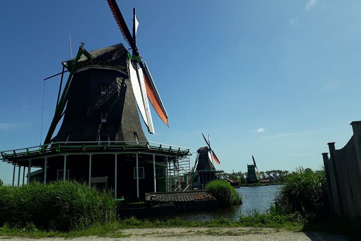 Half-Day Private Windmills Tour from Amsterdam to Zaanse Schans by Car photo 2