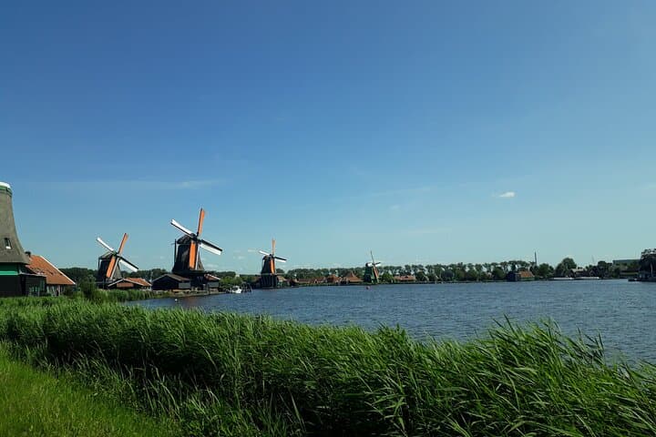 Half-Day Private Windmills Tour from Amsterdam to Zaanse Schans by Car photo 3
