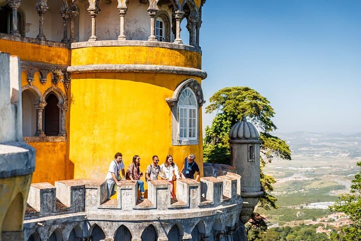 Lisbon Super Saver: 2-Day Sintra, Cascais, Fátima, Nazaré & Óbidos Small-Group Tours