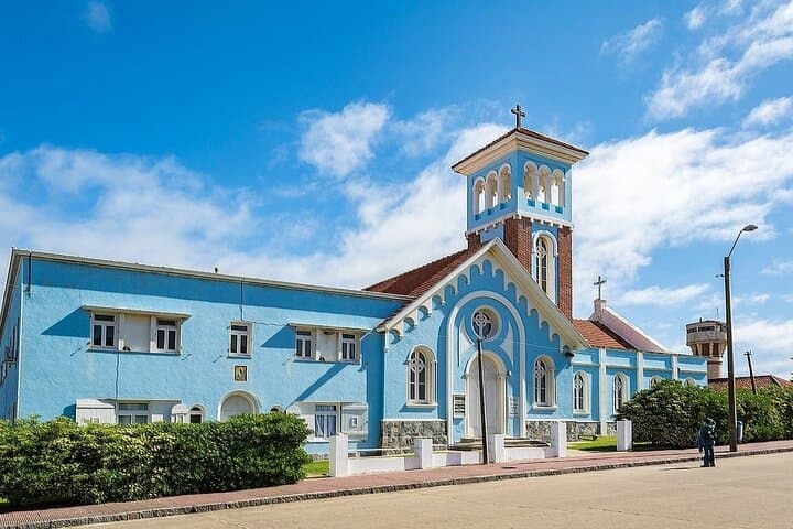 Private Cruise Tour of Punta del Este with TANGO TOUR: Lighthouse to Casapueblo photo 3