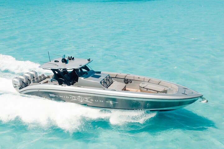 Midnight Sun Charter: 43ft Midnight Express — Providenciales Snorkel & Grace Bay Cruise photo 2