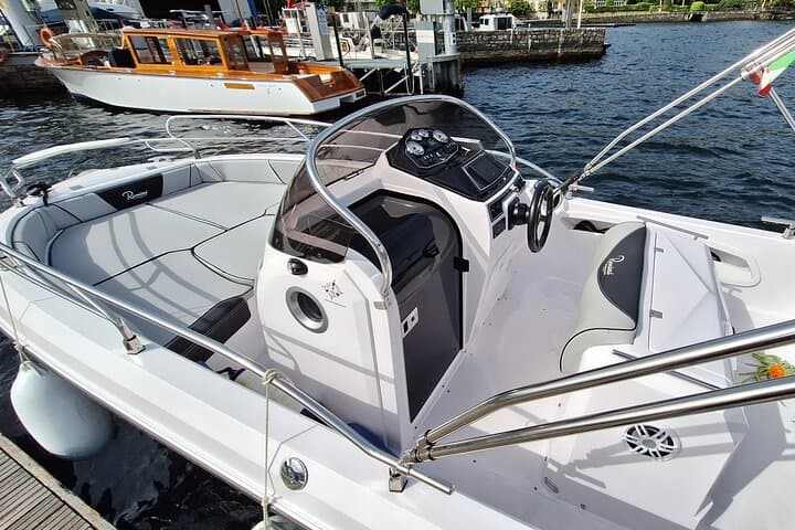 Private Lake Como Boat Tours — 1 Hour to Full-Day Ranieri Voyager Excursions photo 2