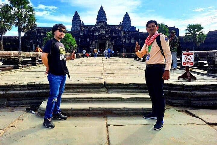 Cycling Angkor Thom, Ta Prohm & Angkor Wat Sunset — Siem Reap Temple Day Tour photo 4