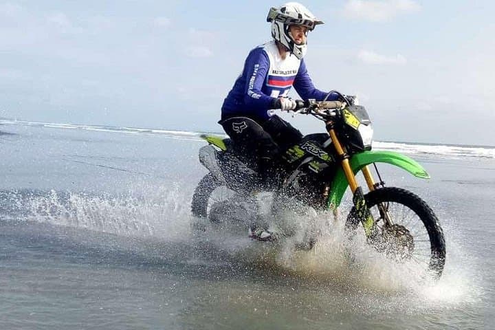 Bali Dirt Bike Motocross: Rice Fields, Jungle Trails & Black-Sand Beaches photo 4