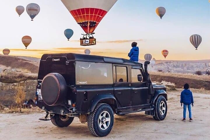 Cappadocia Luxury Jeep Safari: Champagne Party & Off‑Road Valley Tour