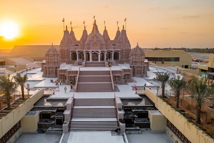 Visit BAPS Temple Abu Dhabi: Private Transfer & Cultural Tour