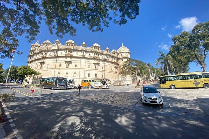 5-Day Rajasthan: Udaipur to Jodhpur with Ranakpur & Kumbhalgarh Cultural Tour