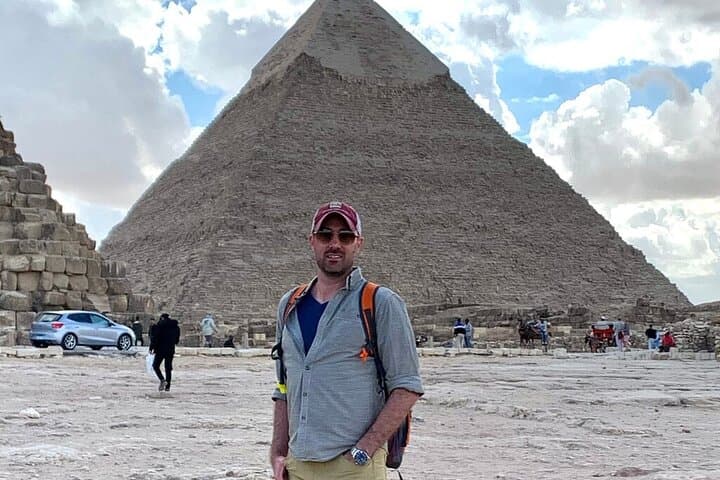 Full-Day Guided Tour: Giza Pyramids, Sphinx, Saqqara & Memphis photo 4