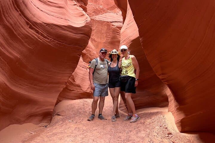 Antelope Canyon From Lake Powell: Guided Kayak, Hike & Swim (4-Hour) photo 6