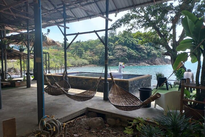 Stand-Up Paddleboarding in Bang Bao Bay, Koh Chang — SUP & Snorkel Guide photo 6