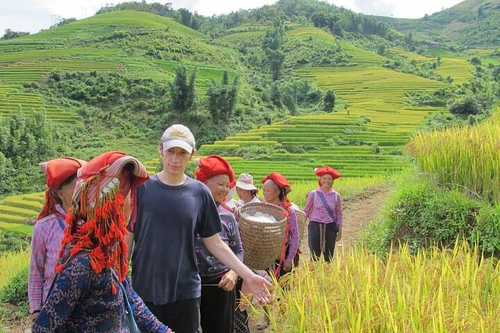 2-Day Sapa Trekking from Hanoi: Cat Cat, Muong Hoa & Ta Van Villages