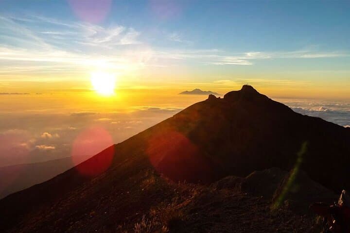 Mount Agung Sunrise Trek: Summit Hike from Ubud to 3,031m photo 2